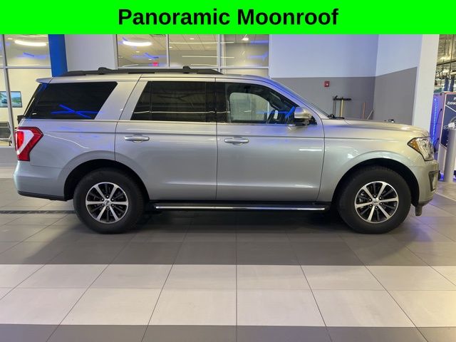 2020 Ford Expedition XLT photo 2