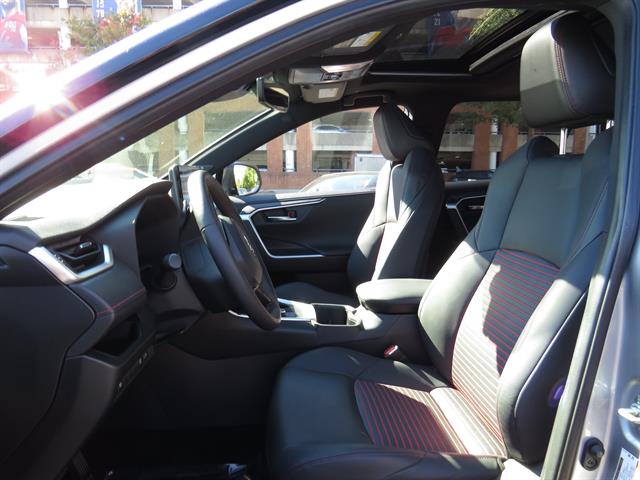 2023 Toyota RAV4 Prime XSE photo 19