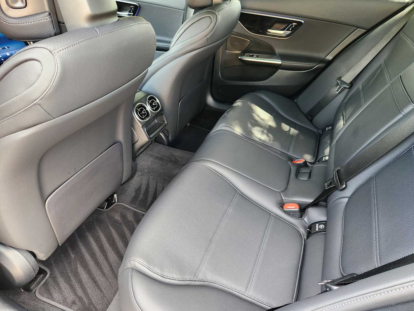 2025 Mercedes Benz C 300 photo 25