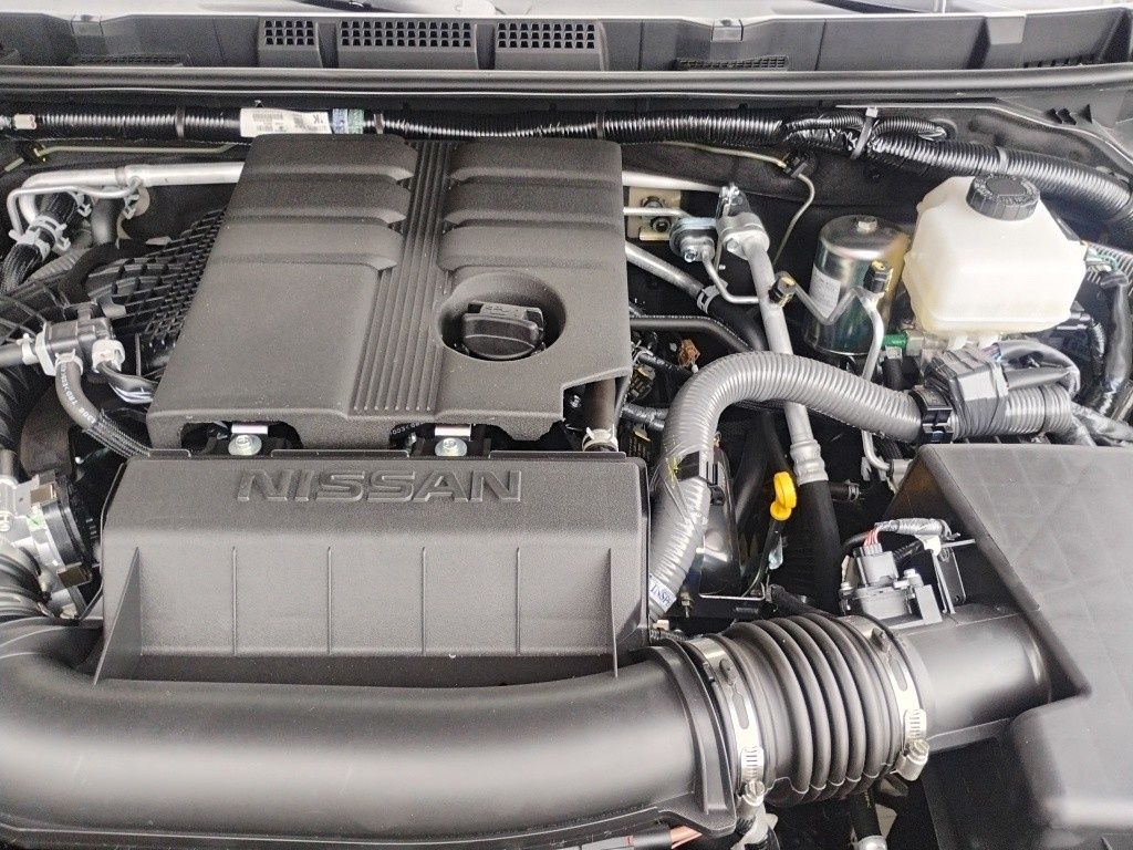 2025 Nissan Frontier PRO-4X photo 21
