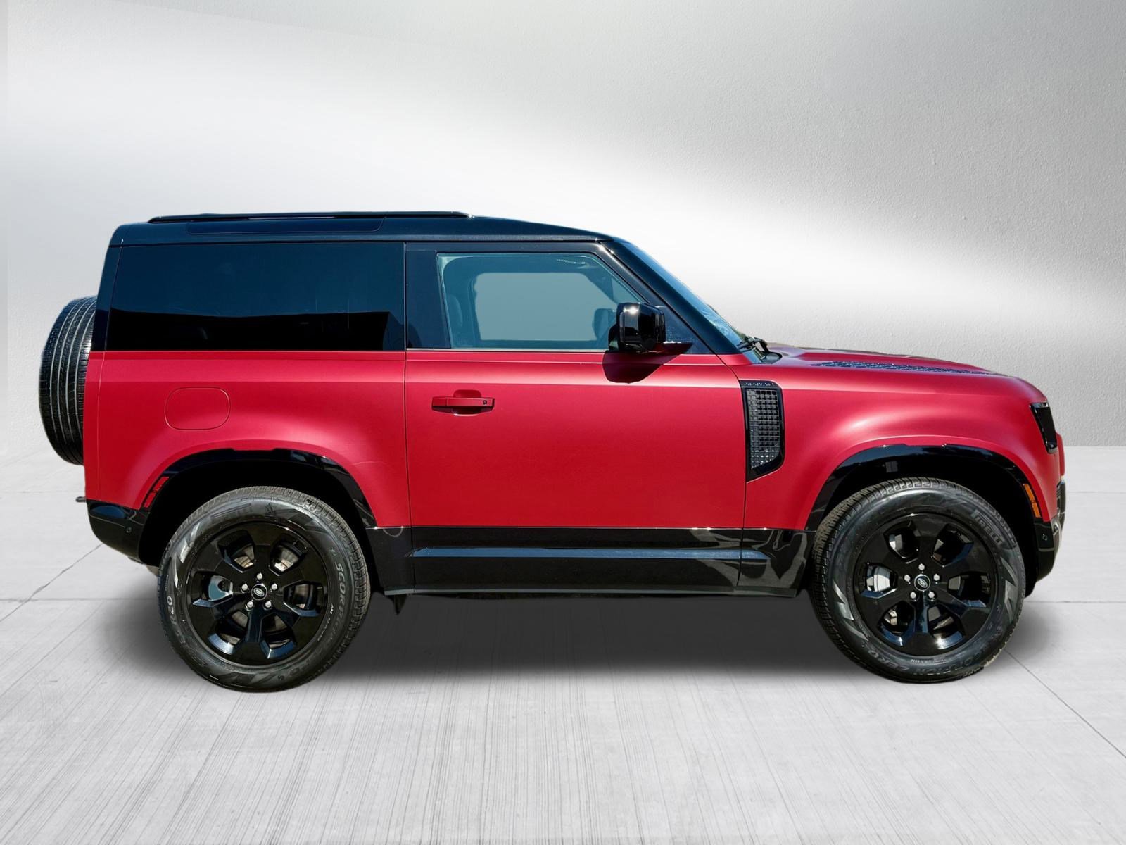 2022 Land Rover Defender X-Dynamic HSE photo 6