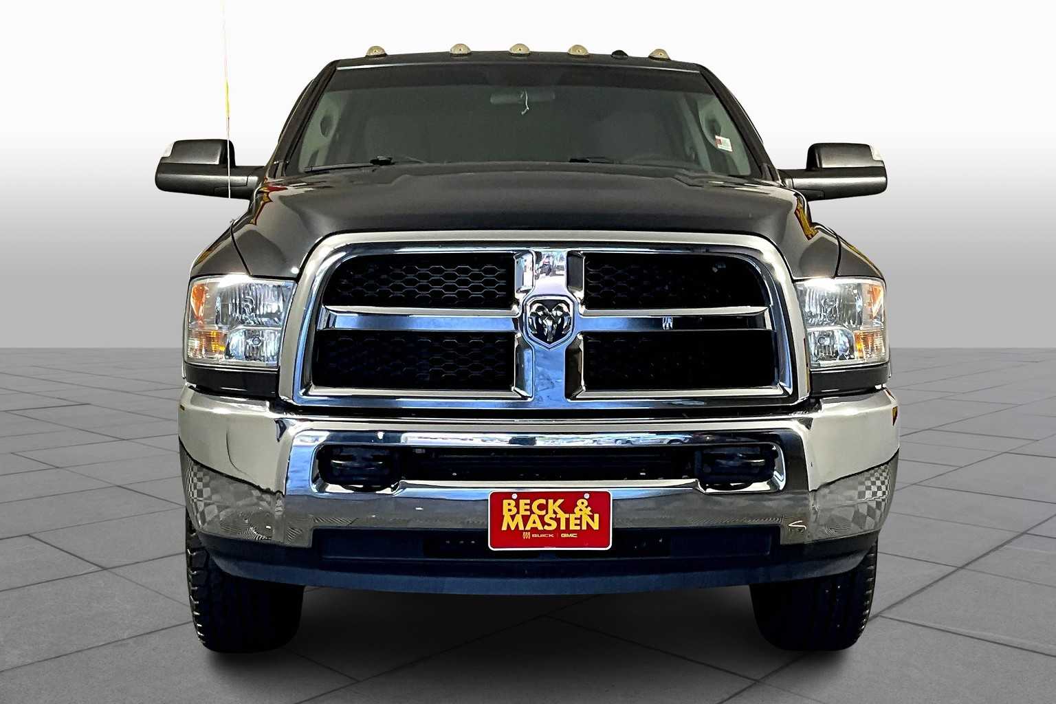 2018 Ram 2500 Tradesman photo 3