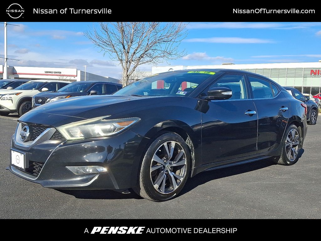 2016 Nissan Maxima Platinum's photo