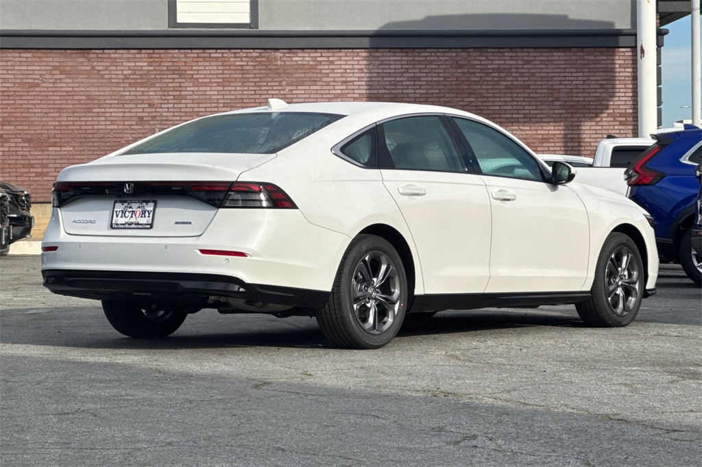 2025 Honda Accord Hybrid EX-L photo 4