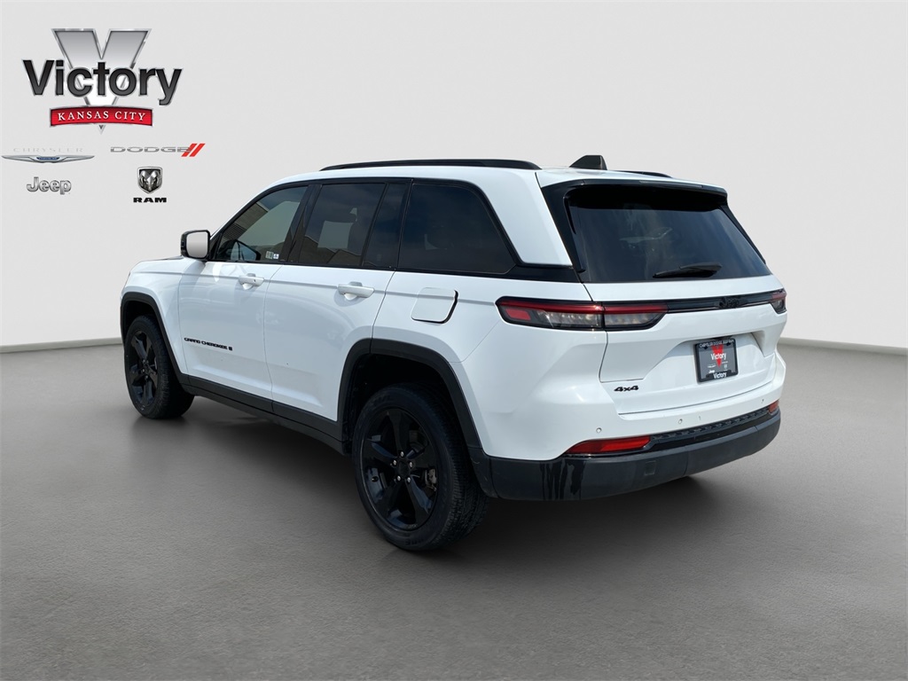 2023 Jeep Grand Cherokee Altitude X photo 3