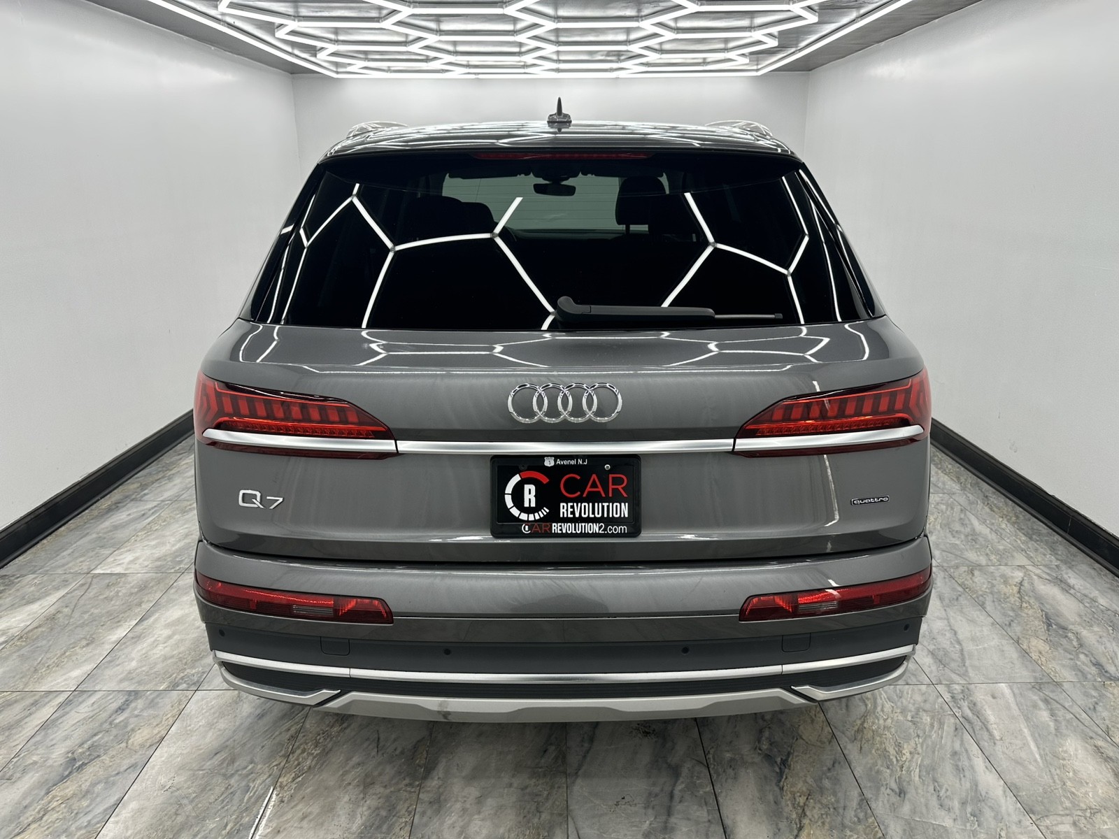 2023 Audi Q7 Premium Plus photo 3