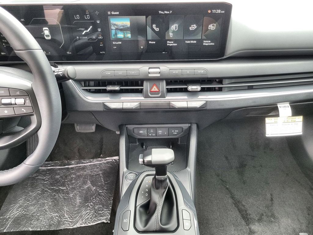 2025 Kia K4 EX photo 17