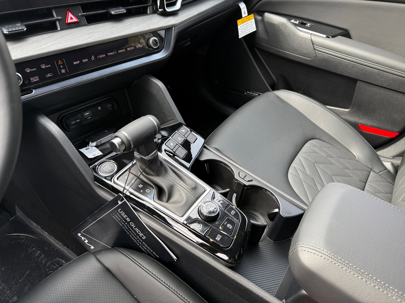 2025 Kia Sportage X-Pro photo 13