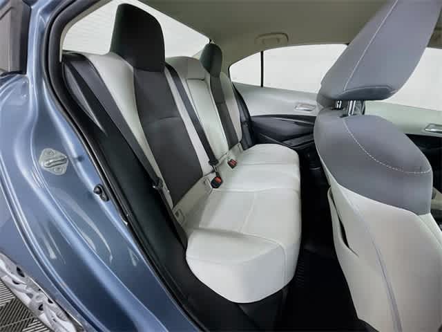 2020 Toyota Corolla LE photo 24