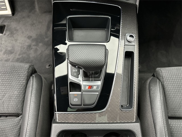 2022 Audi SQ5 Premium photo 10
