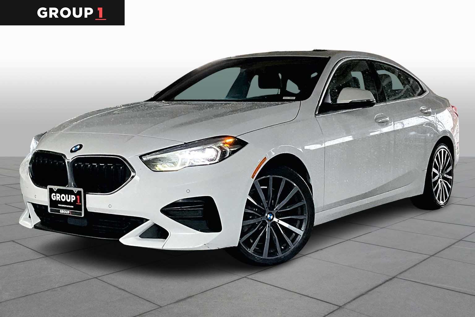 2022 BMW 2 Series 228i's photo