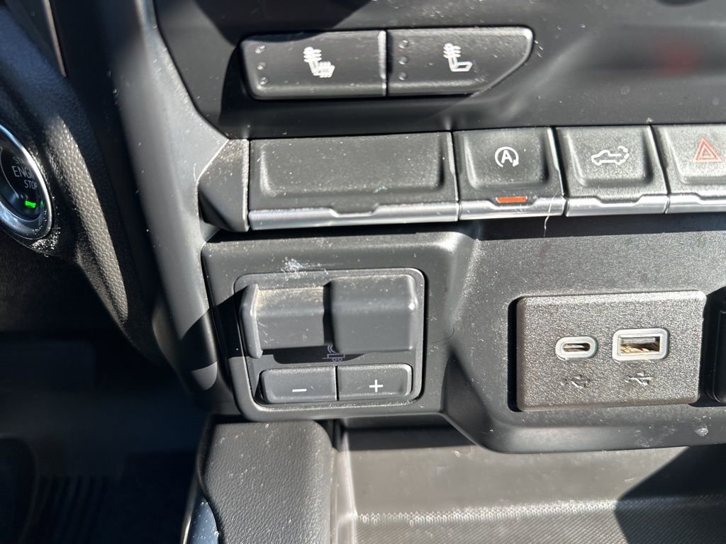 2020 Chevrolet Silverado 1500 RST photo 16