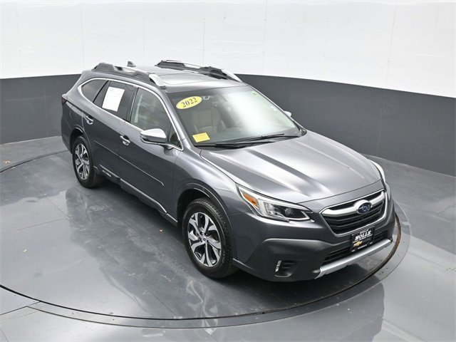 2022 Subaru Outback Touring's photo