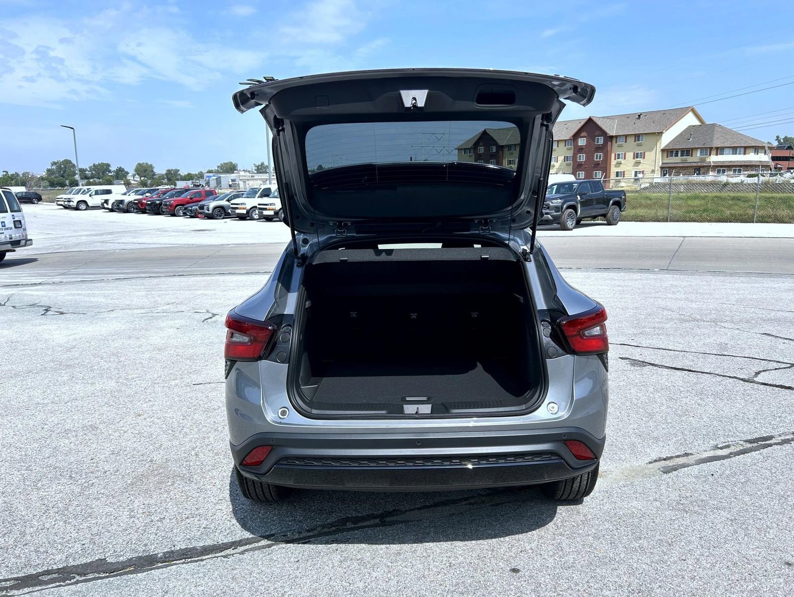 2025 Chevrolet Trax photo 21