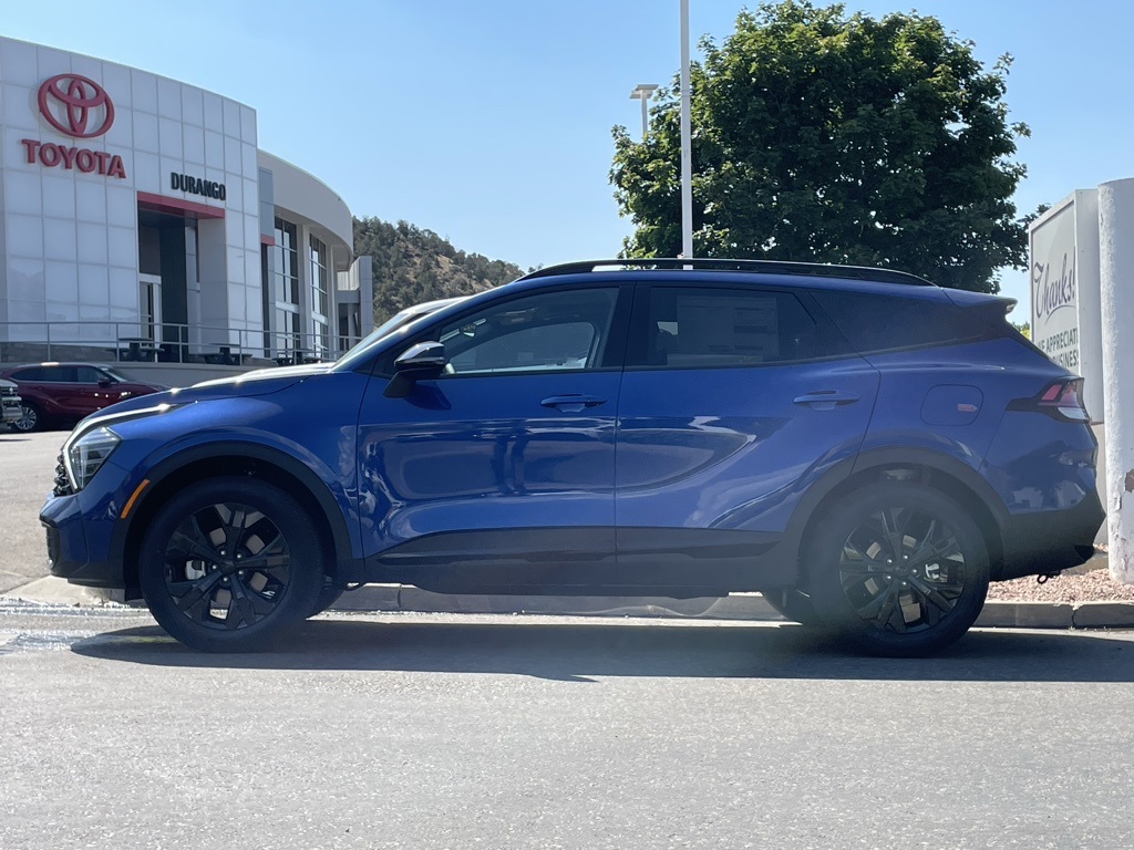 2025 Kia Sportage X-Line photo 3