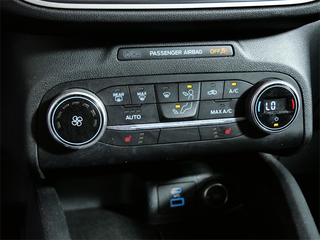 2020 Ford Escape SE photo 18