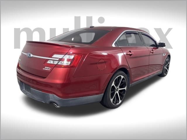 2015 Ford Taurus SEL photo 3