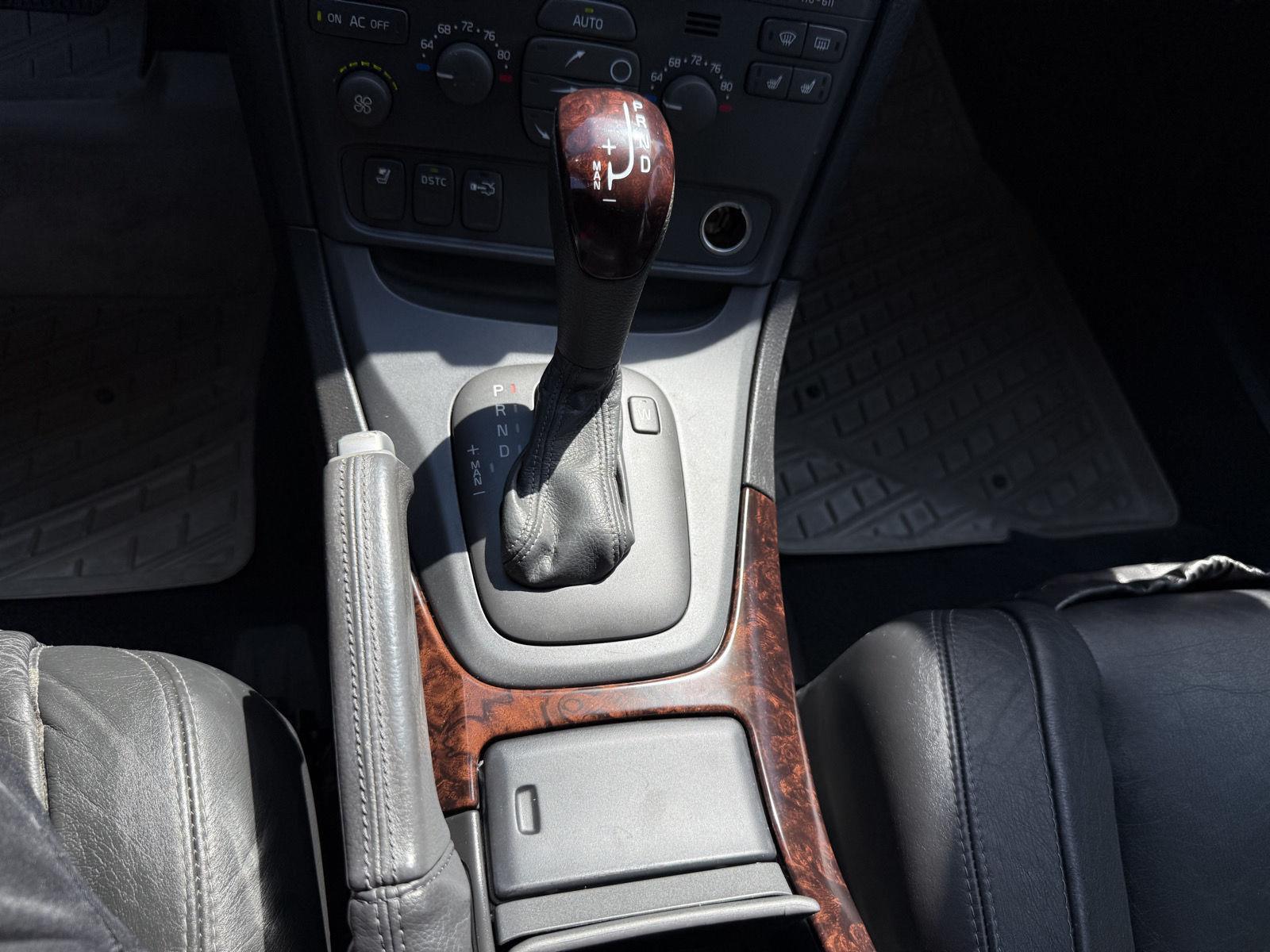 2003 Volvo S80 photo 20