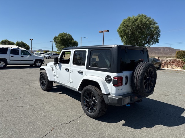 2023 Jeep Wrangler Sahara 4xe photo 6