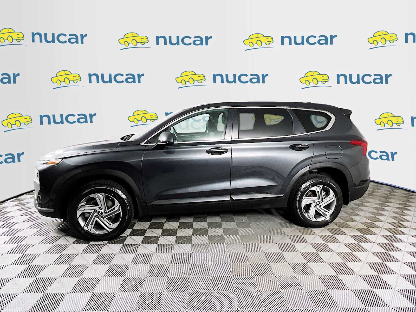 2023 Hyundai Santa Fe SE photo 4