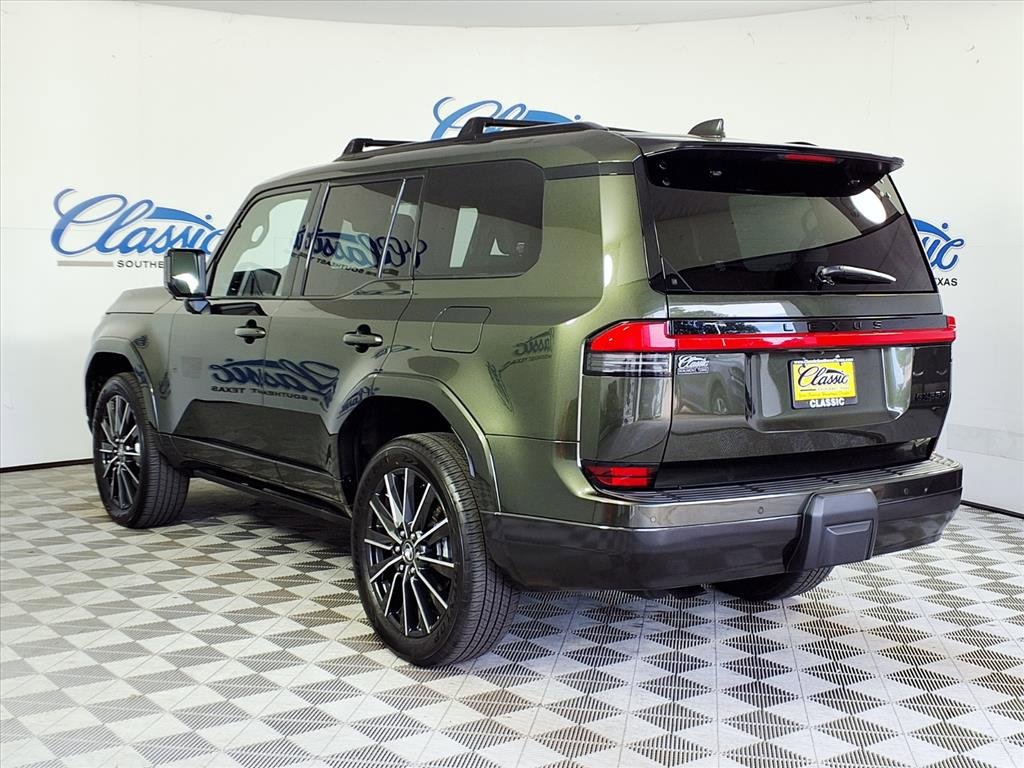 2025 Lexus GX 550 Luxury photo 2