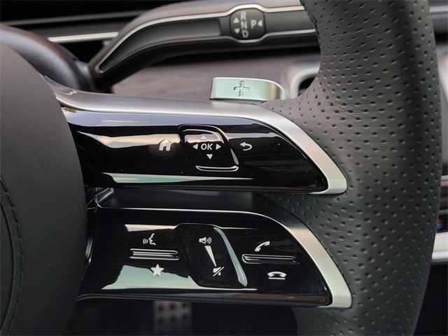 2025 Mercedes Benz GLS 450 4MATIC photo 14