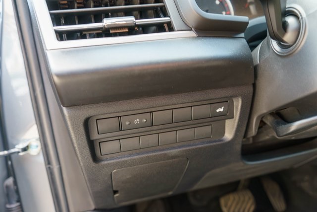 2023 Mitsubishi Outlander SE photo 11