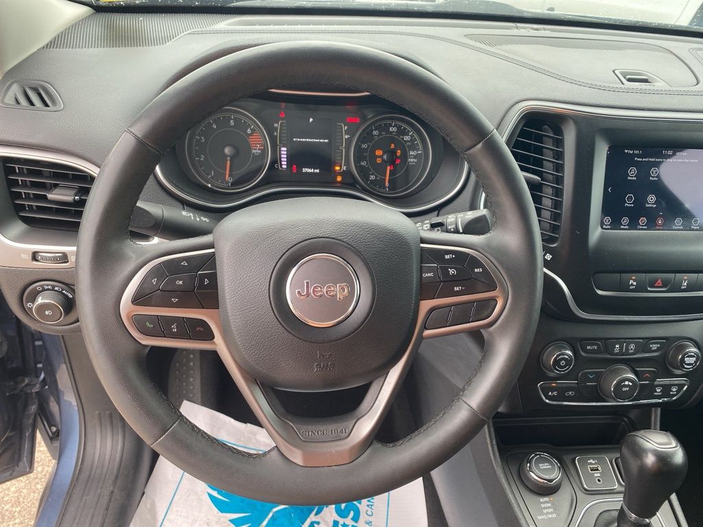 2021 Jeep Cherokee Latitude photo 10