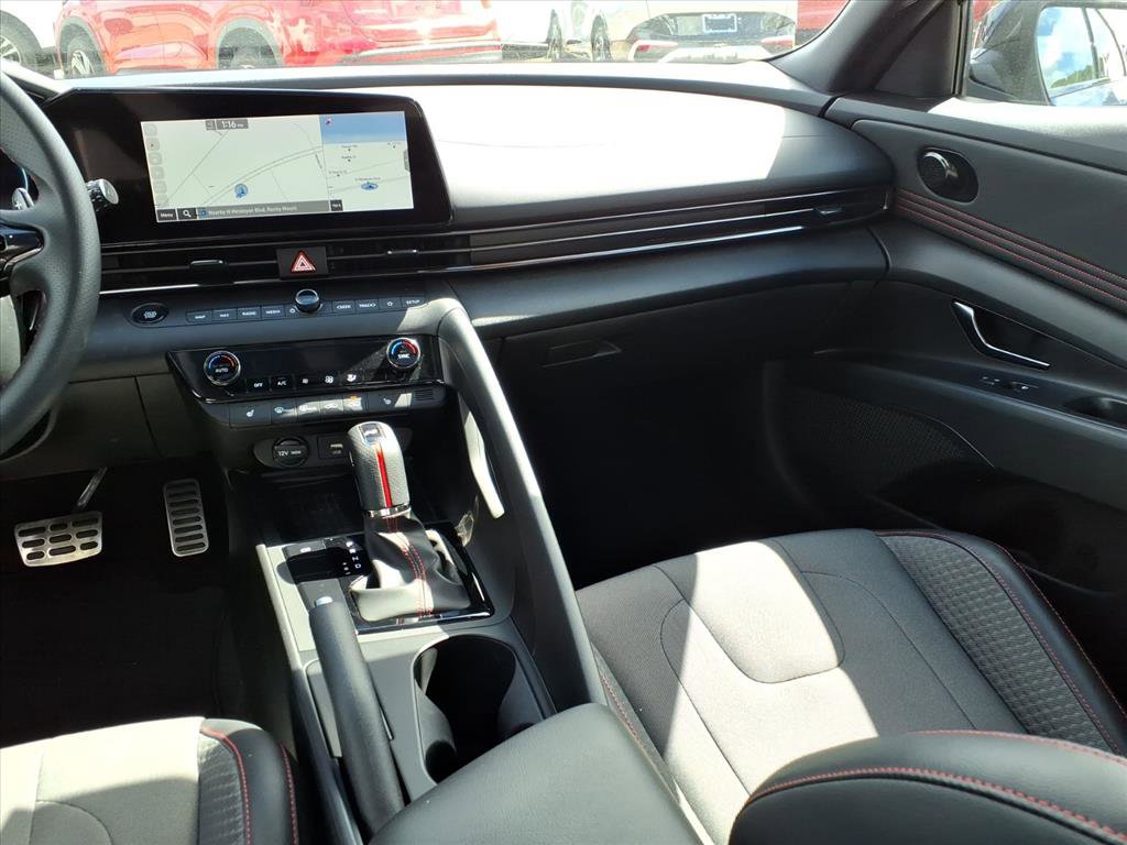 2023 Hyundai Elantra N Line photo 9