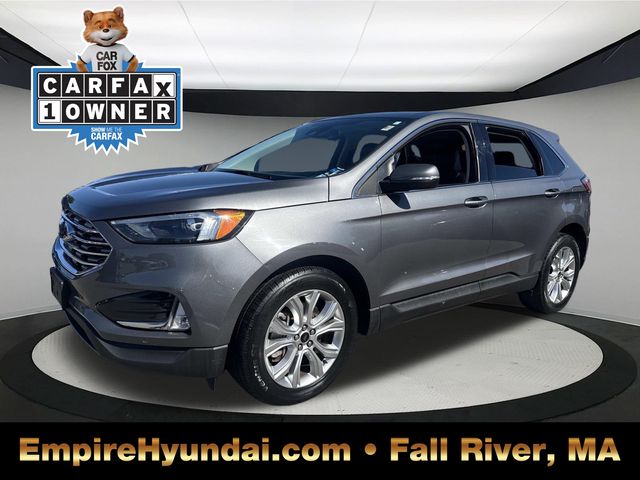 2023 Ford Edge Titanium's photo