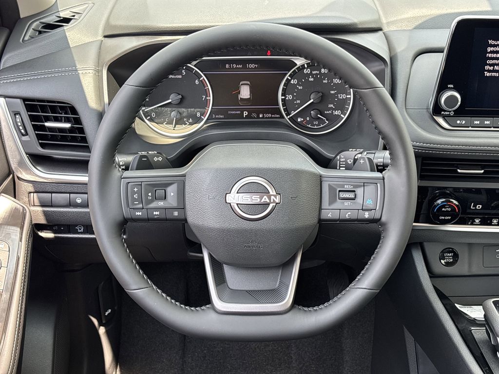 2026 Nissan Rogue SV photo 7