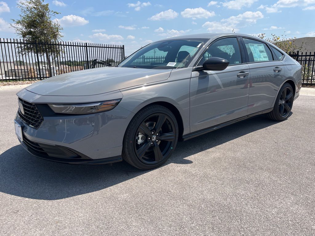 2025 Honda Accord Hybrid Sport-L's photo