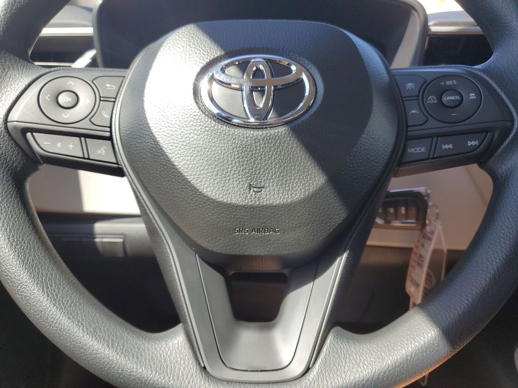 2026 Toyota Corolla LE photo 17
