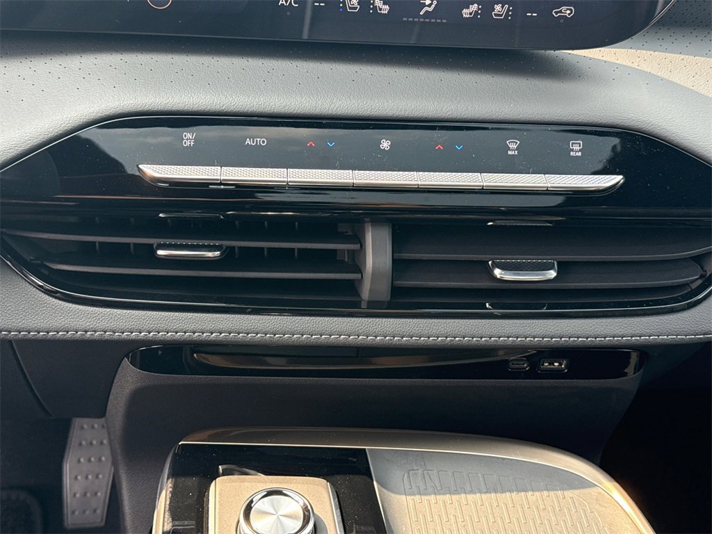 2026 BUICK ENCLAVE - Image 24