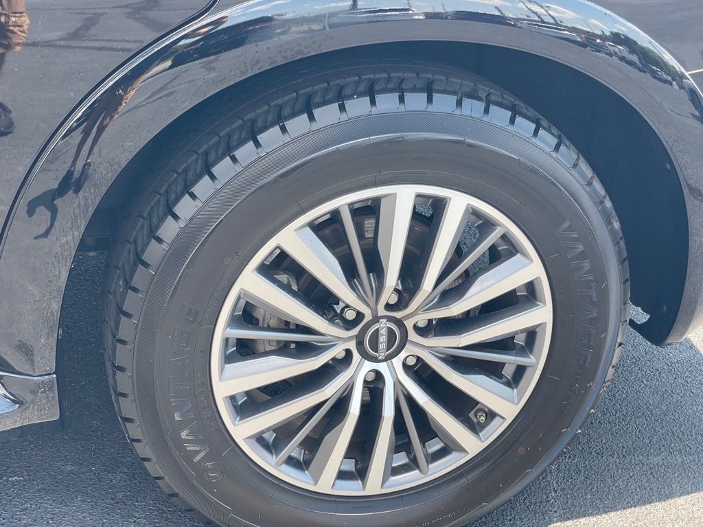 2023 Nissan Armada SL photo 29