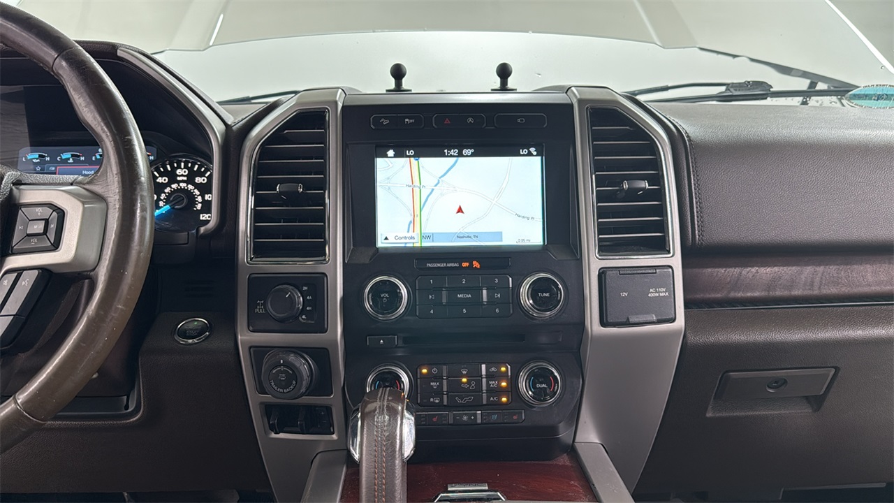 2017 Ford F-150 King Ranch photo 9