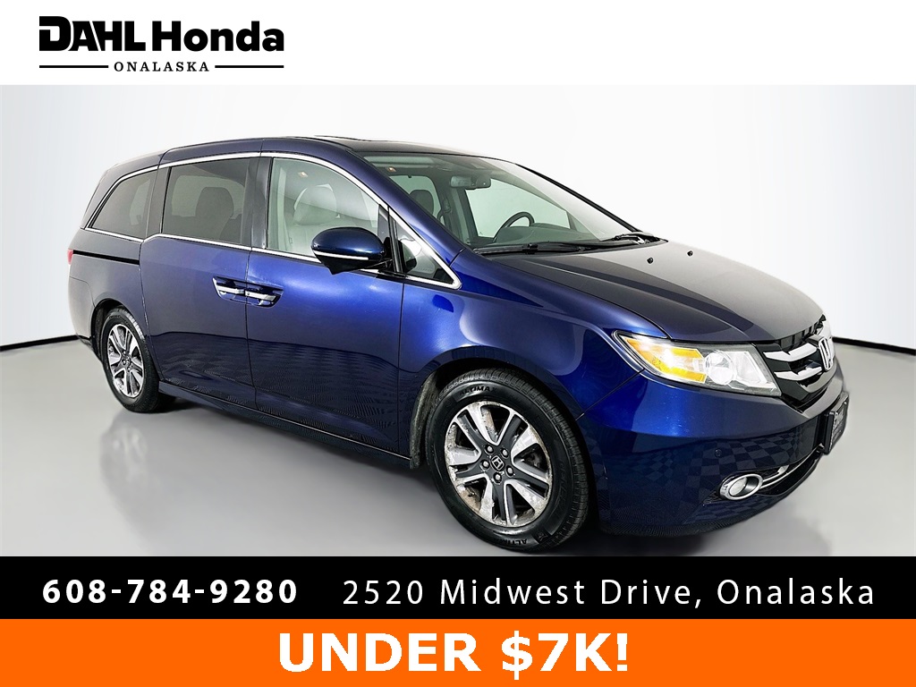 2014 Honda Odyssey Touring's photo