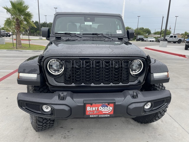 2025 Jeep Gladiator Sport photo 2