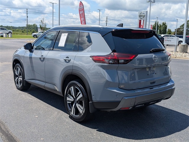 2024 Nissan Rogue SL photo 5
