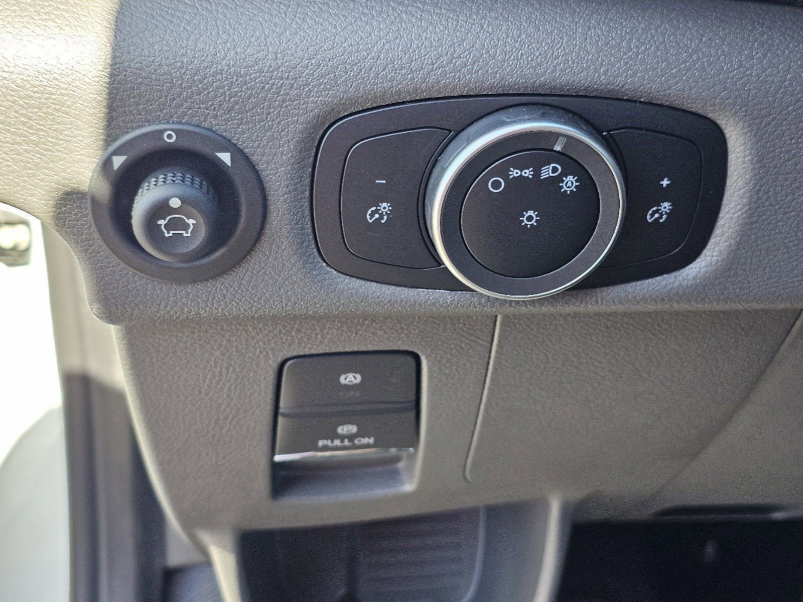 2024 Ford Transit Passenger XL photo 16