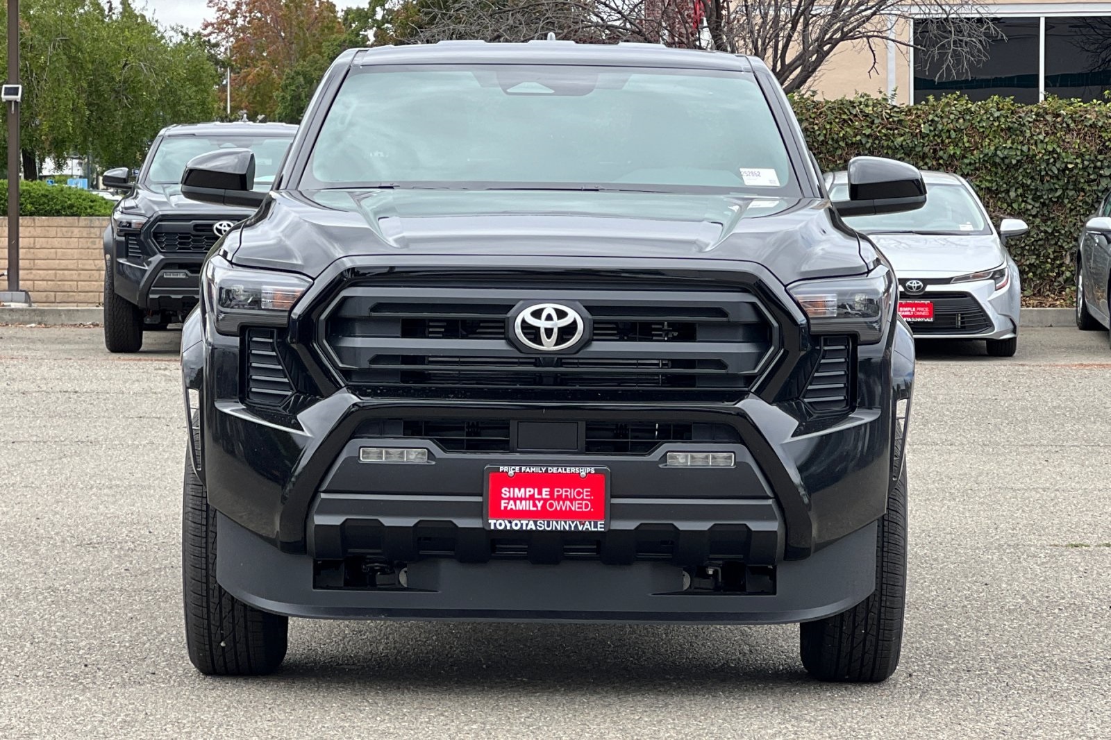 2025 Toyota Tacoma SR5 4x4 Double Cab photo 11