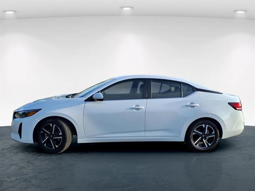 2024 Nissan Sentra SV photo 3