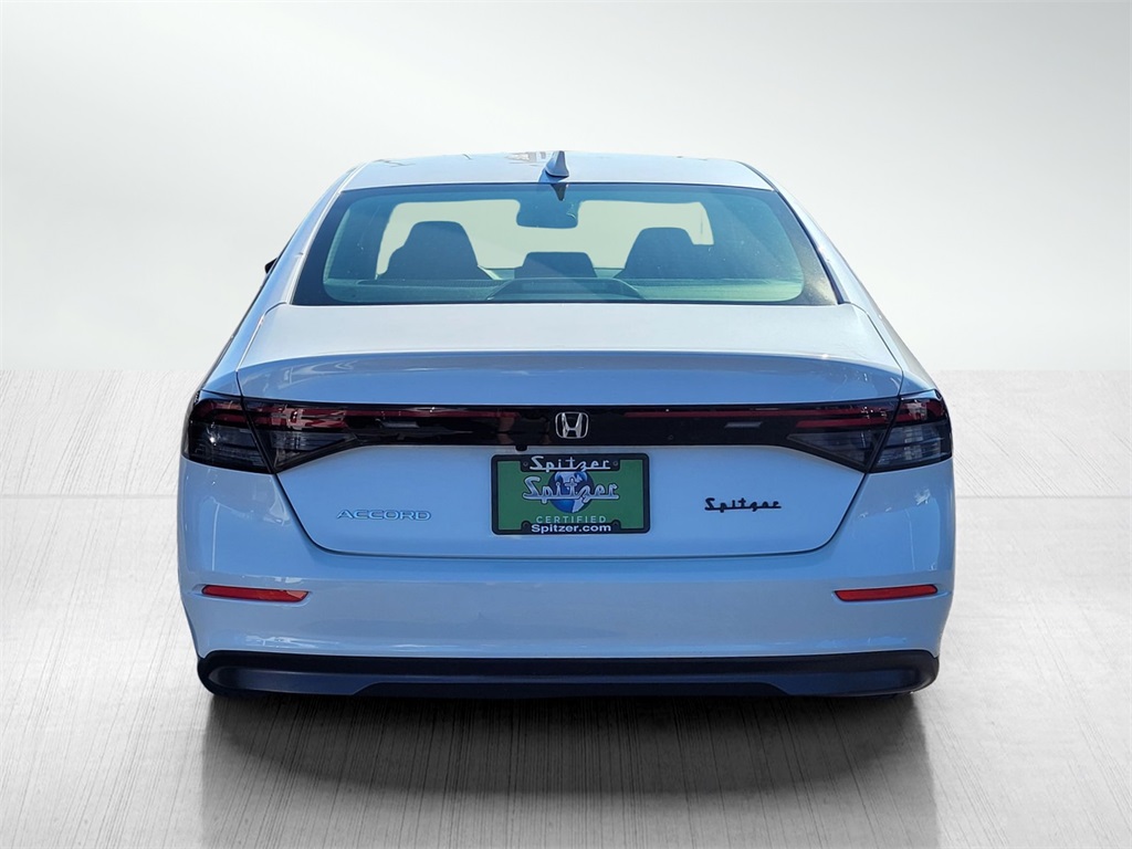 2024 Honda Accord LX photo 4