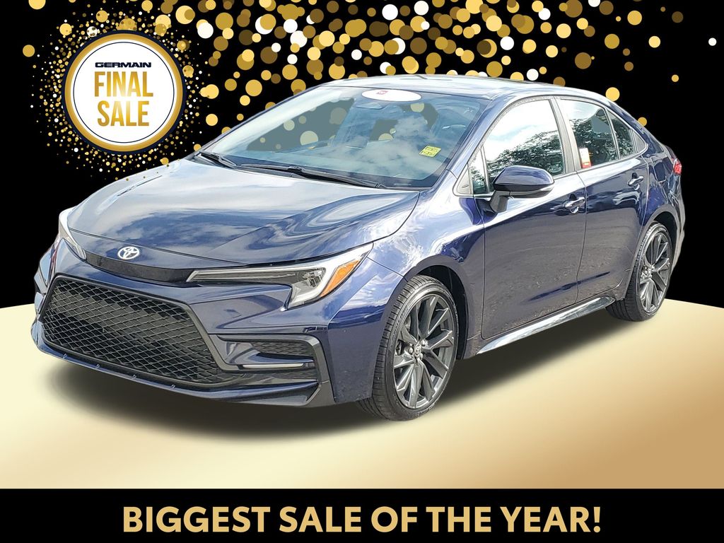 2024 Toyota Corolla SE's photo