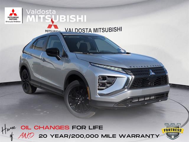 2026 Mitsubishi Eclipse Cross LE's photo