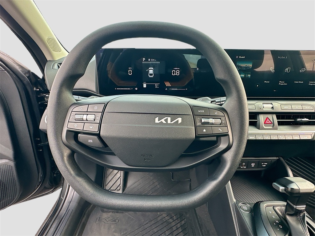 2025 Kia K4 LXS photo 11