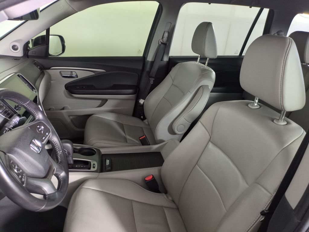 2019 Honda Pilot EX-L photo 9