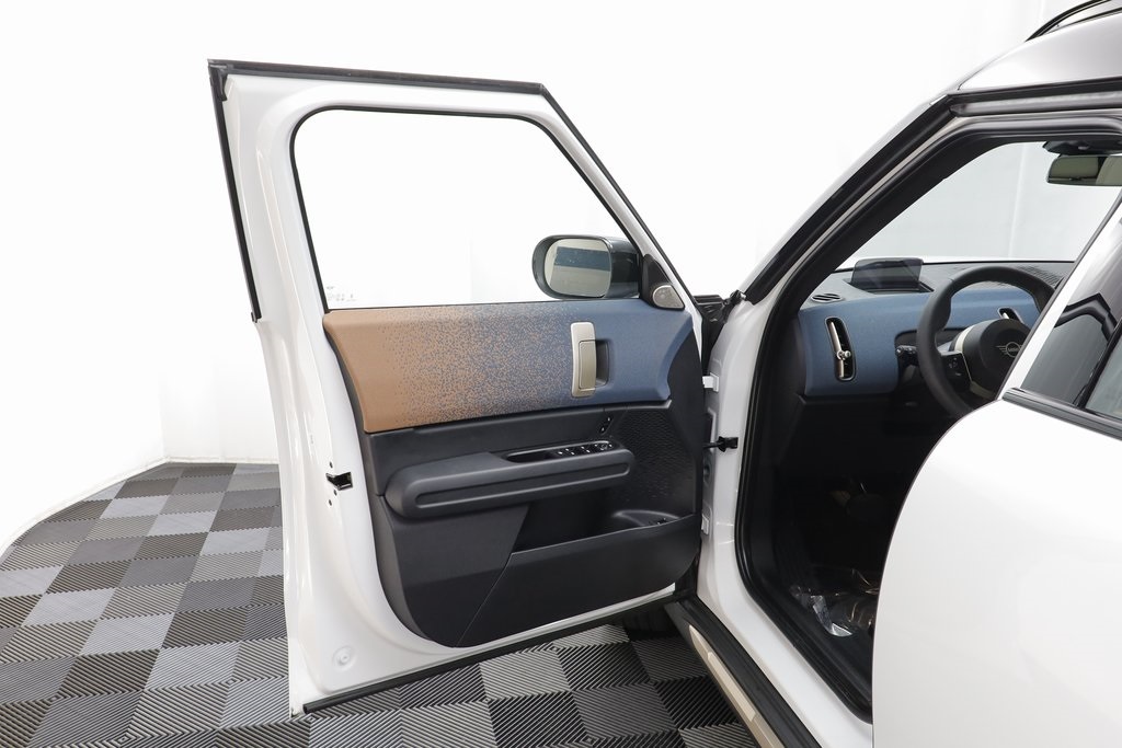 2025 Mini Countryman Signature photo 5
