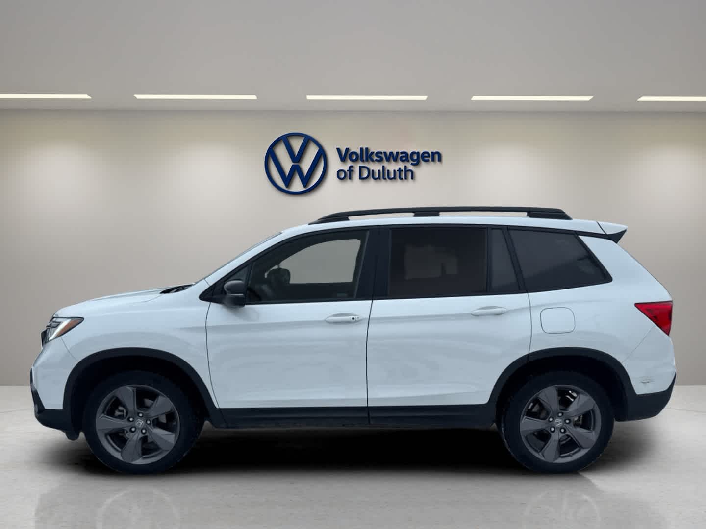 Used 2021 Honda Passport Touring with VIN 5FNYF8H96MB023650 for sale in Hermantown, Minnesota