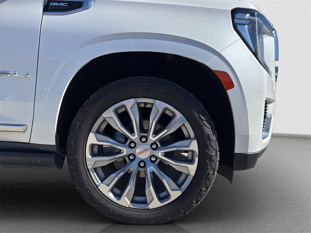 Used 2021 GMC Yukon Denali with VIN 1GKS2DKLXMR161043 for sale in Kansas City